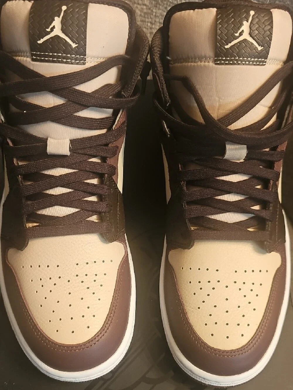 Air Jordan 1 Mid SE 'Paris YMCA'